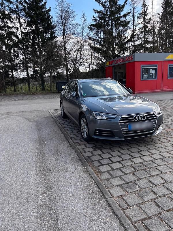 Gebraucht Audi A4 Sport 190 PS (139 kW) 2016 Kombi
