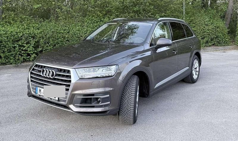 Gebraucht Audi Q7 Ambiente 286 PS (210 kW) 2019 SUV