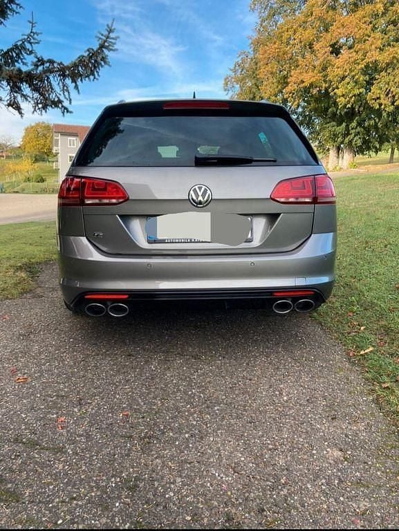 Gebraucht VW Golf VII R 300 PS (220 kW) 2016 Schwarz Kombi