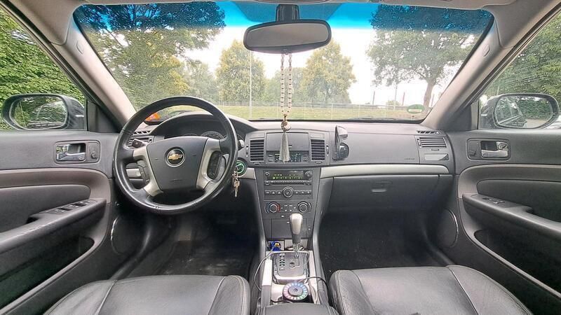 Schwarz Gebraucht 2006 Chevrolet Epica Limousine | 3.000 € (Fairer Preis) - Bild 1/4