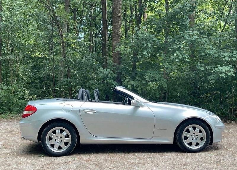Gebraucht Mercedes SLK200 163 PS (119 kW) 2004 Silber Cabrio
