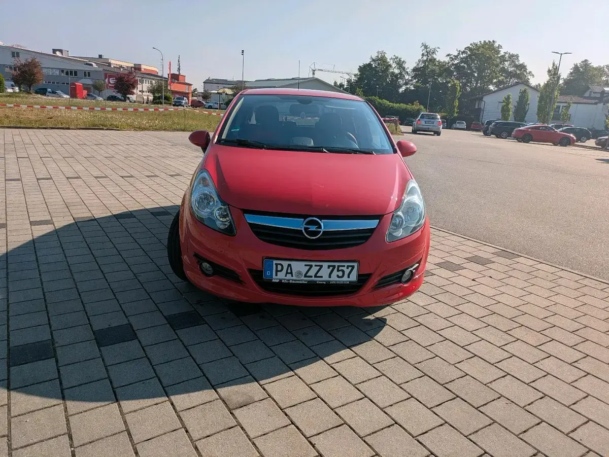 Gebraucht Opel Corsa 150 PS (110 kW) 2010 Rot Kleinwagen