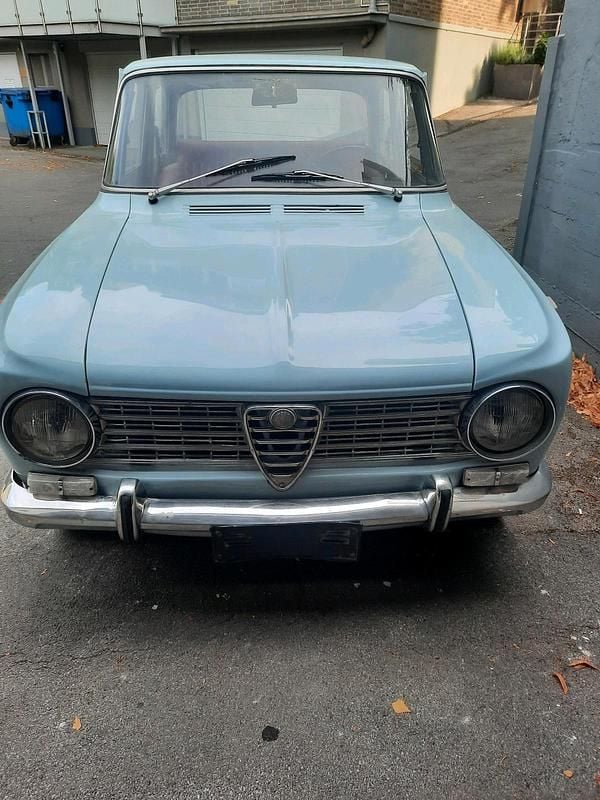 Gebraucht 1966 Alfa Romeo Giulia 1300 Ti Limousine | 12.800 € - Bild 1/4