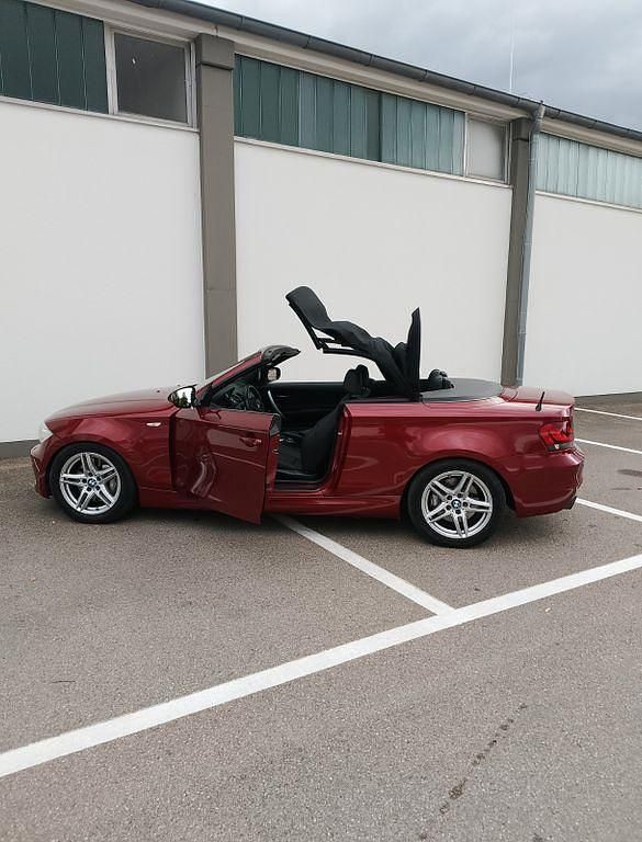 Gebraucht BMW 135 Cabriolet Efficient Dynamics 306 PS (225 kW) 2013 Rot Cabrio