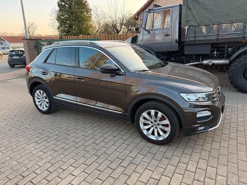 Gebraucht VW T-Roc Sport 150 PS (110 kW) 2018 Braun SUV