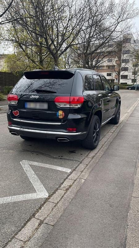 Gebraucht Jeep Grand Cherokee Summit 250 PS (183 kW) 2015 Schwarz SUV