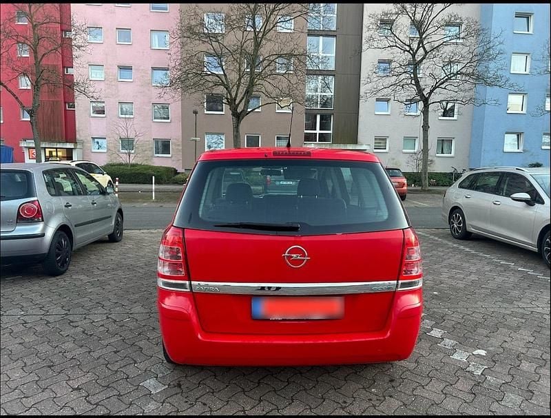Gebraucht Opel Zafira 116 PS (85 kW) 2009 Rot Van / Kleinbus