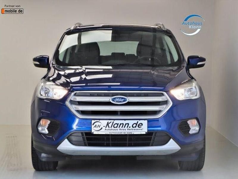 Gebraucht Ford Kuga Trend 120 PS (88 kW) 2018 Blau SUV