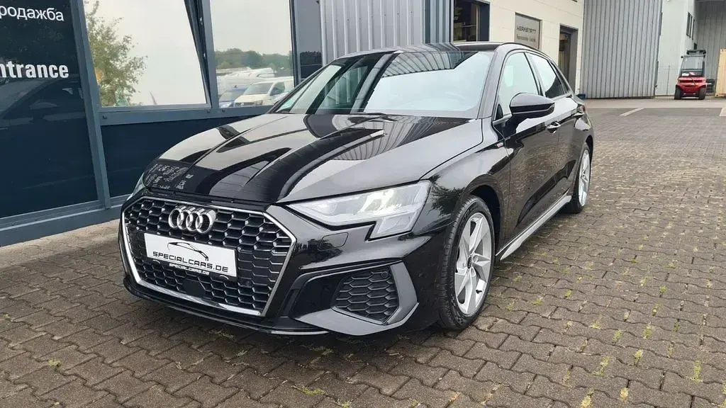 Gebraucht Audi A3 S-Line 116 PS (85 kW) 2022 Schwarz Limousine