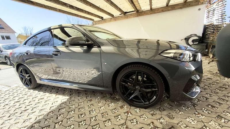 Gebraucht BMW 218 M Sport 138 PS (101 kW) 2021 Grau Coupé
