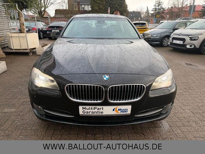 Gebraucht BMW 520 184 PS (135 kW) 2010 Schwarz Limousine