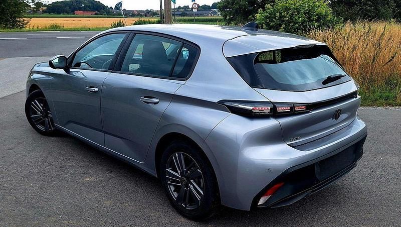 Gebraucht Peugeot 308 Active 131 PS (96 kW) 2023 Limousine