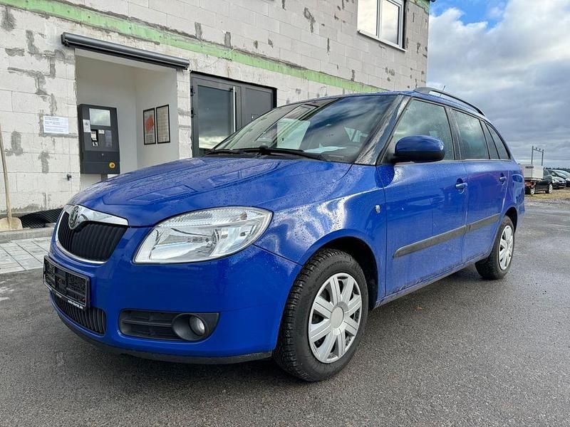 Gebraucht Skoda Fabia Ambiente 69 PS (50 kW) 2009 Blau Kleinwagen
