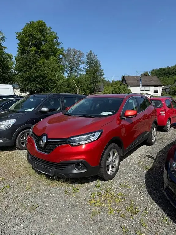 Gebraucht Renault Kadjar Experience 131 PS (96 kW) 2015 Rot SUV
