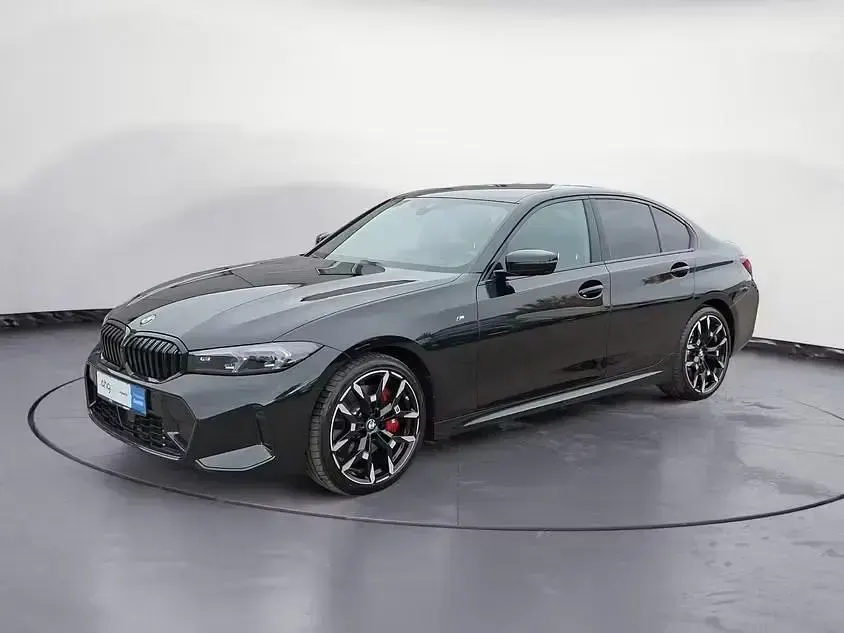 Gebraucht BMW 320 M Sport 190 PS (139 kW) 2024 Limousine