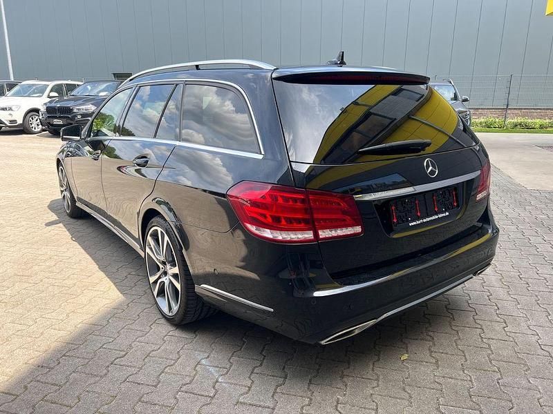Gebraucht Mercedes E350 Avantgarde 252 PS (185 kW) 2013 Schwarz Limousine