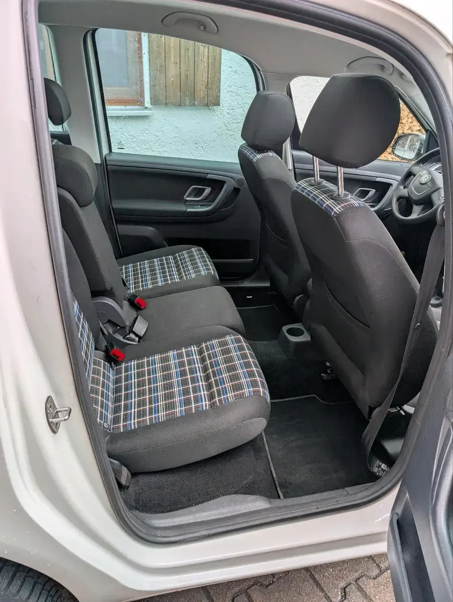 Gebraucht Skoda Roomster 2012 Weiß Van / Kleinbus