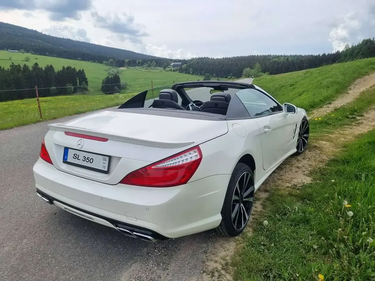 Gebraucht Mercedes SL350 AMG 306 PS (225 kW) 2012 Weiß Cabrio