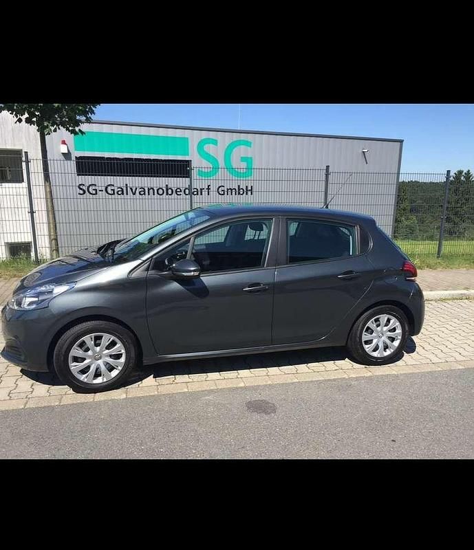 Gebraucht 2016 Peugeot 208 Access Kleinwagen | 4.700 € (Fairer Preis) - Bild 1/4