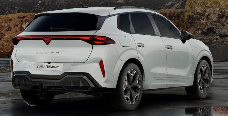 Neu Cupra Terramar Basis 150 PS (110 kW) 2025 Metalliclackierung nevadaweiß SUV