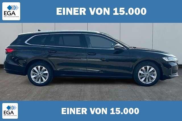 Gebraucht Skoda Superb Selection 150 PS (110 kW) 2026 Schwarz metallic Kombi