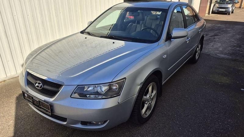 Gebraucht Hyundai Sonata 162 PS (119 kW) 2006 Silber Limousine