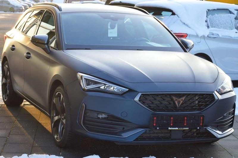 Gebraucht Cupra Leon 150 PS (110 kW) 2023 Petrolblau matt Kombi