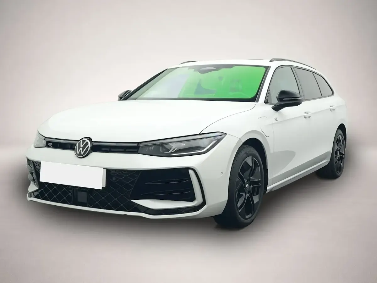 Gebraucht VW Passat Style 272 PS (200 kW) 2025 Kombi