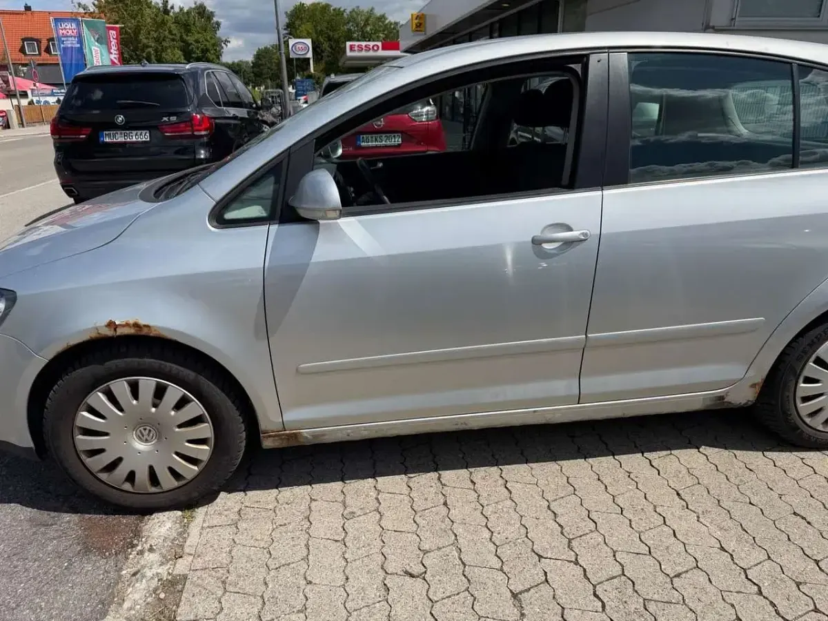 Gebraucht VW Golf Plus Cross Goal 102 PS (75 kW) 2006 Reflexsilber metallic Limousine