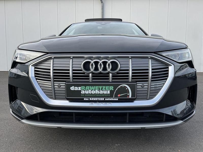 Gebraucht Audi e-tron S-Line 230 kW (313 PS) 2022 Grau SUV