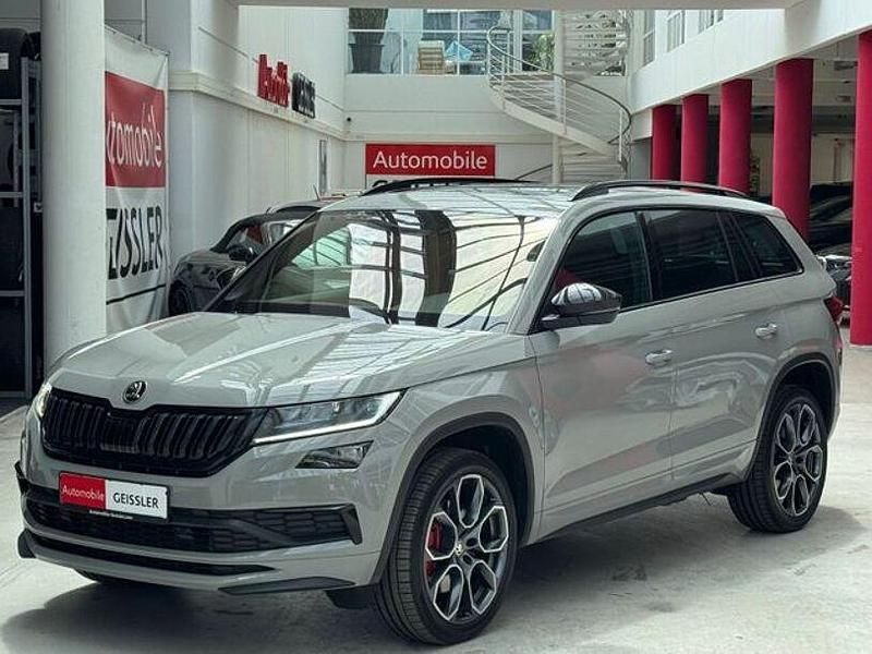 Grau Gebraucht 2019 Skoda Kodiaq RS SUV | 33.990 € (Fairer Preis) - Bild 1/4