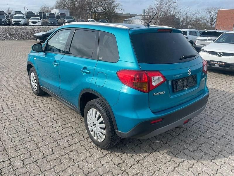Gebraucht Suzuki Vitara Comfort 120 PS (88 kW) 2017 Blau SUV