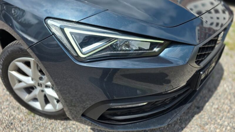 "magnetic tech" Gebraucht 2020 Seat Leon Style Limousine | 15.999 € (Fairer Preis) - Bild 1/4