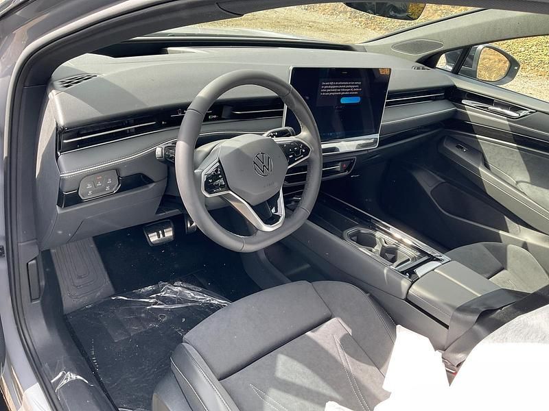 Neu VW ID.7 Pro 210 kW (286 PS) 2026 Mondsteingrau/ dach schwarz Kombi