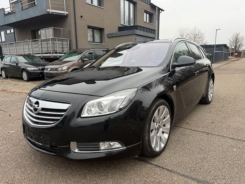 Gebraucht Opel Insignia Innovation 260 PS (191 kW) 2010 Kombi