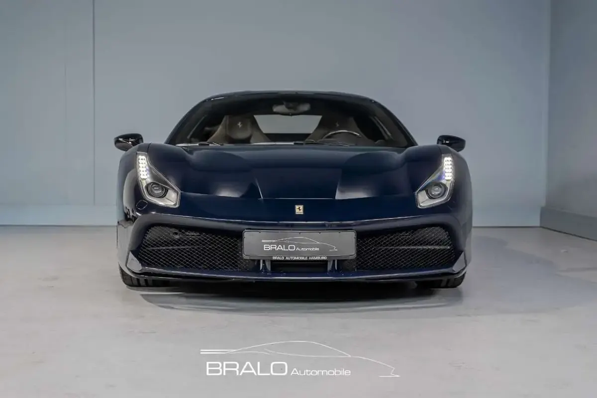 Gebraucht Ferrari 488 669 PS (492 kW) 2018 Blue pozzi Coupé