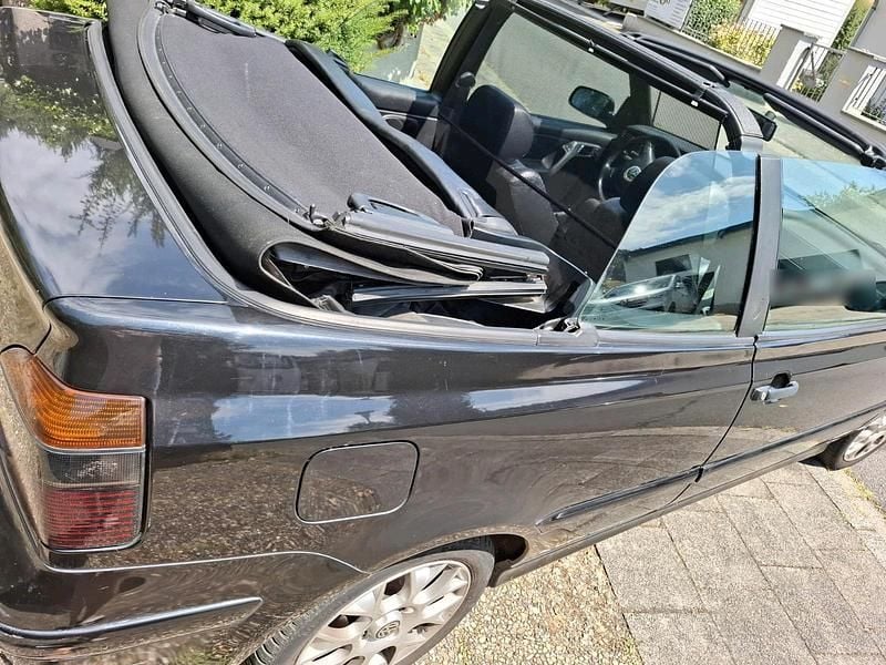 Gebraucht VW Golf Cabriolet 75 PS (55 kW) 1999 Schwarz Cabrio