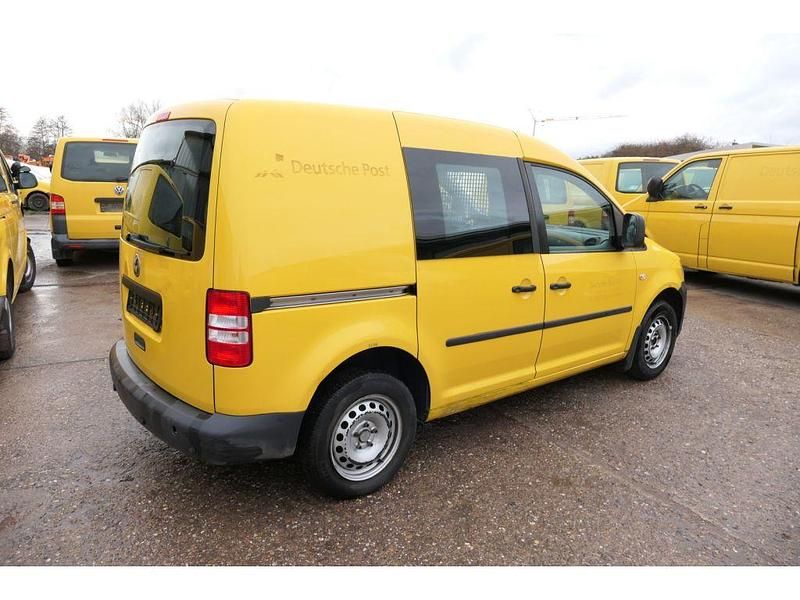 Gebraucht VW Caddy 84 PS (61 kW) 2012 Ginstergelb r1032 Van / Kleinbus