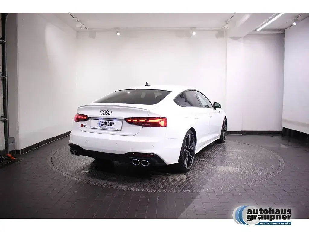 Gebraucht Audi S5 341 PS (250 kW) 2022 Weiss / ibisweiss Coupé