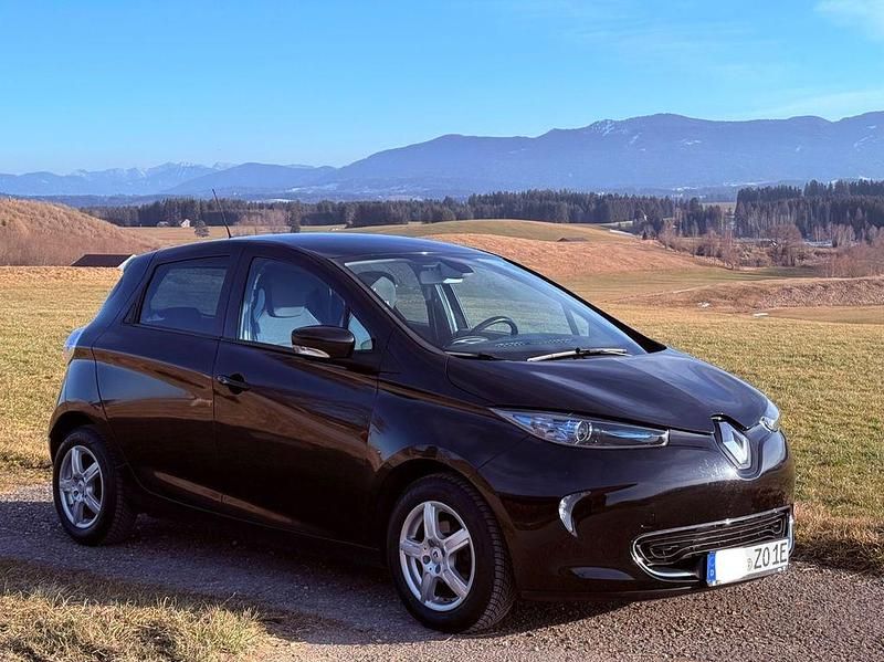 Gebraucht Renault Zoe Intens 64 kW (88 PS) 2014 Schwarz Kleinwagen