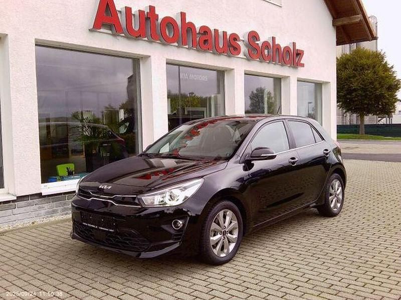 Schwarz Gebraucht 2023 Kia Rio Spirit Limousine | 19.450 € (Fairer Preis) - Bild 1/4