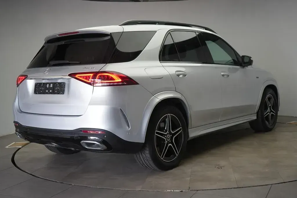 Gebraucht Mercedes GLE350 de AMG 320 PS (235 kW) 2021 Silber SUV