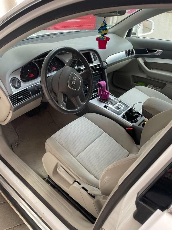 Gebraucht Audi A6 190 PS (139 kW) 2011 Weiß Kombi