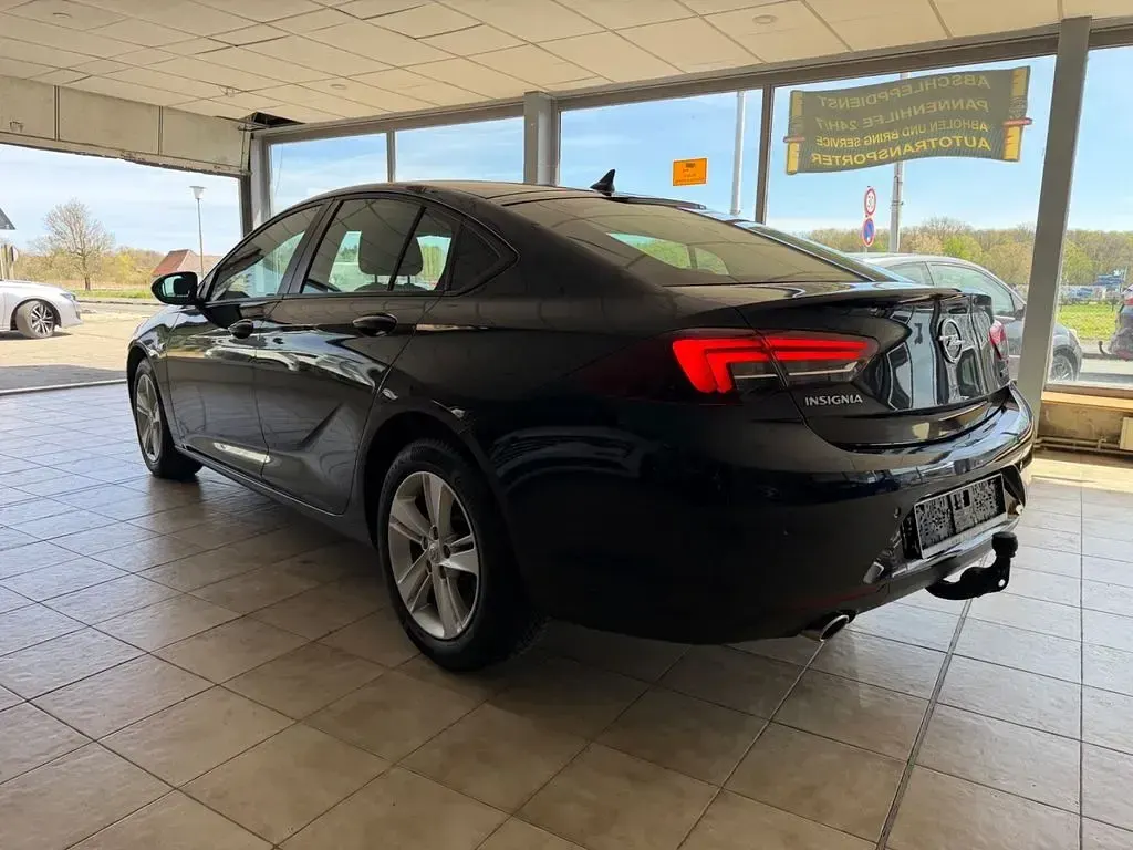 Gebraucht Opel Insignia Business Edition 170 PS (125 kW) 2018 Schwarz Limousine