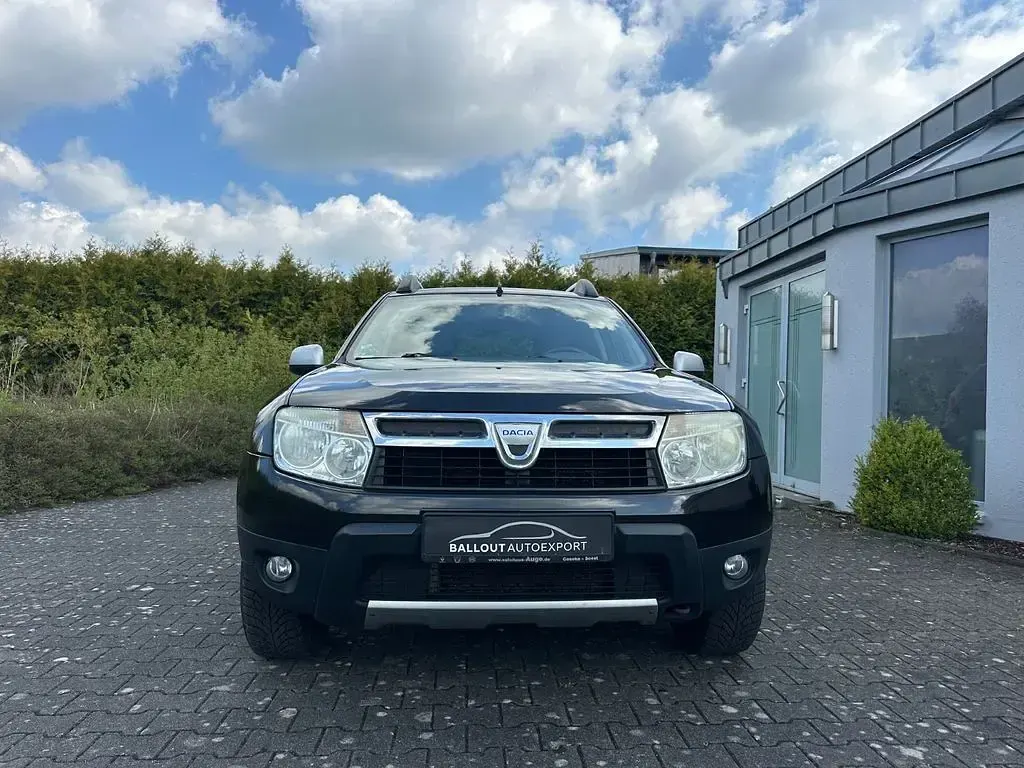 Gebraucht Dacia Duster 105 PS (77 kW) 2011 Schwarz SUV