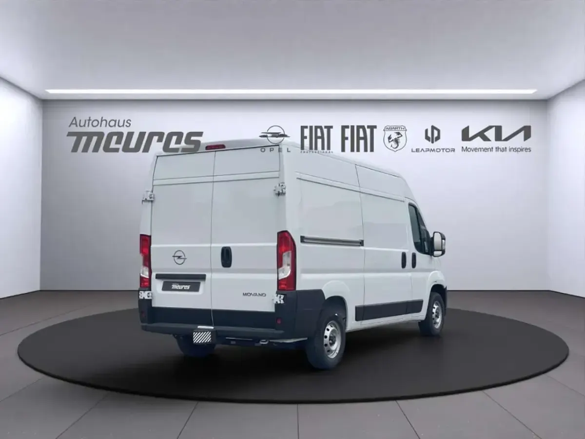 Neu Opel Movano 140 PS (102 kW) 2025 Weiss Van