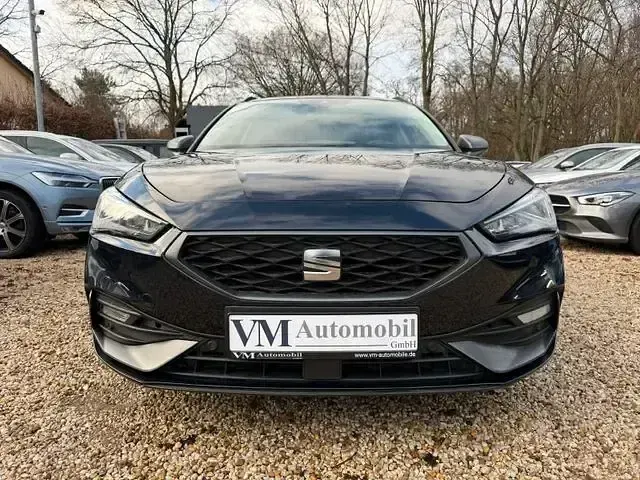 Gebraucht Seat Leon FR 2022 Blau Limousine