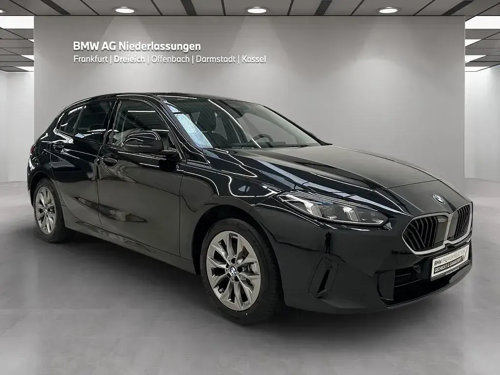 Gebraucht BMW 120 Shadowline 156 PS (114 kW) 2025 Schwarz Kleinwagen