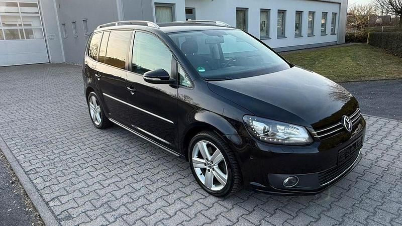 Gebraucht VW Touran Highline 177 PS (130 kW) 2015 Schwarz Van / Kleinbus