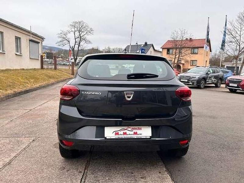 Gebraucht Dacia Sandero 91 PS (66 kW) 2022 Schwarz Limousine